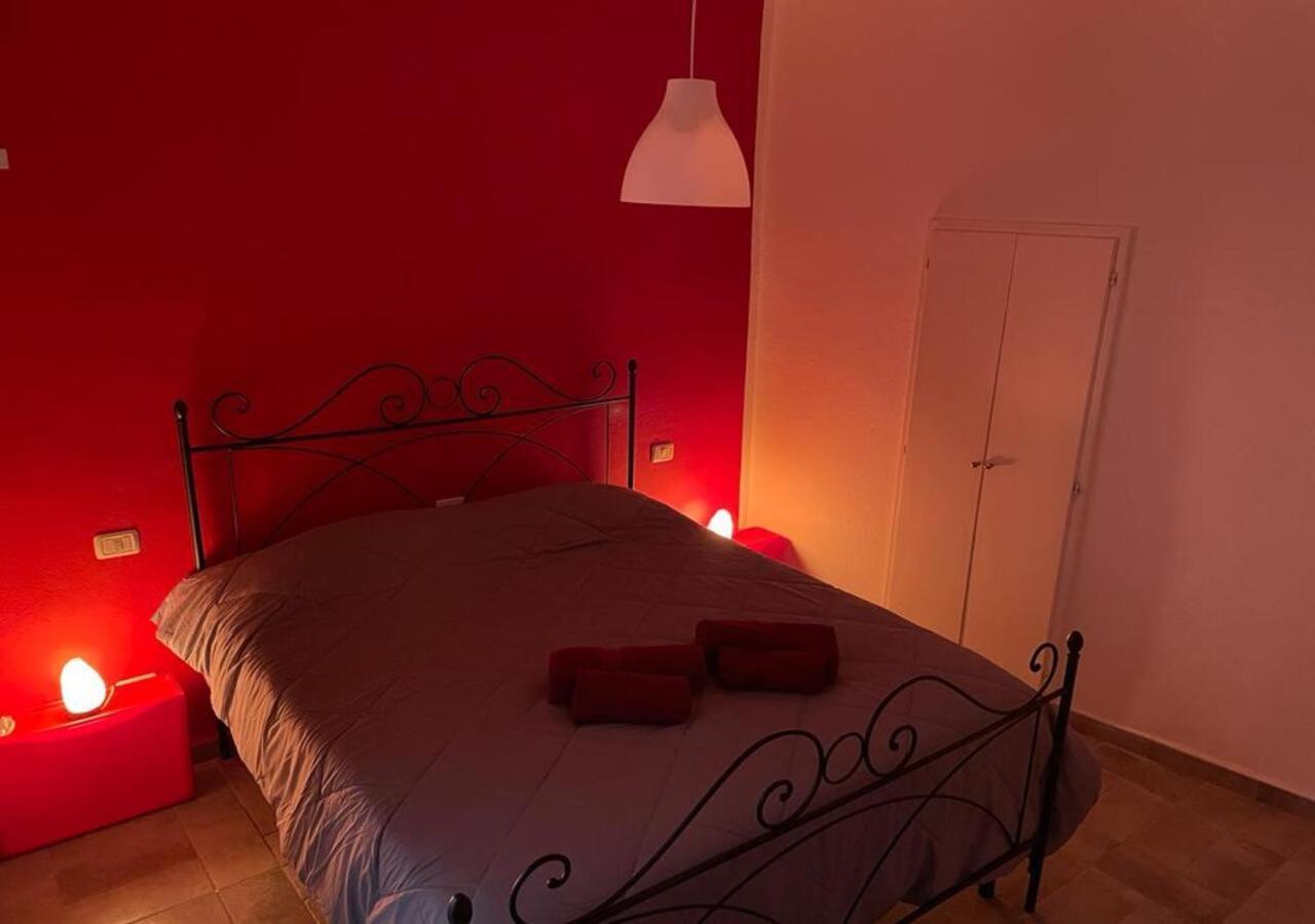 Appartamento Il Mandorlo Nel Centro Di 渥尔特拉 外观 照片