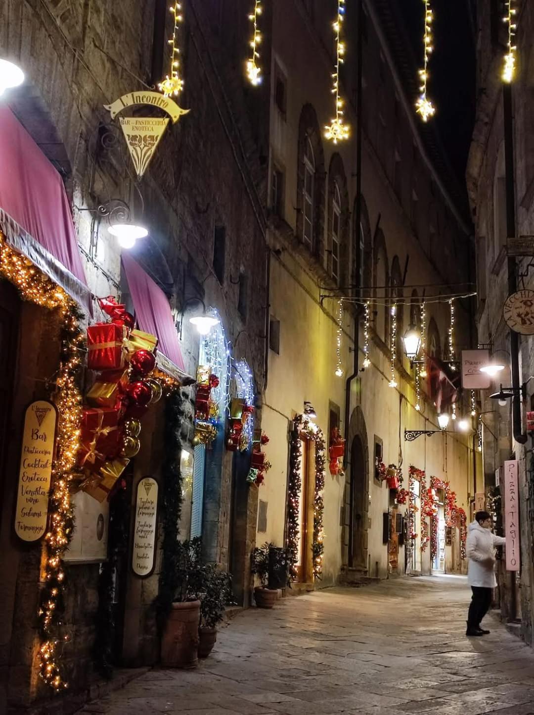 Appartamento Il Mandorlo Nel Centro Di 渥尔特拉 外观 照片
